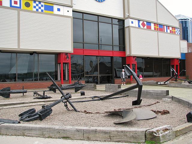 201107 273