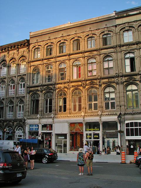 201107 1284