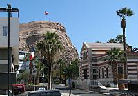 AZ082
