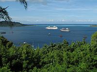 The vakas and the cruise ships, a study in contrasts