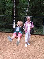 201208 049